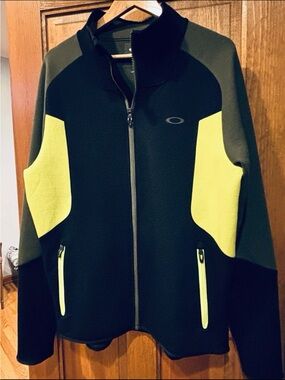 OAKLEY BYRNES IT DOWN DWR Full Zip Track Jacket
